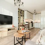 Slovianka Comfort By Lookap - Jacuzzi, Basen, Sauna Oraz Darmowy Parking W Garazu ! Apartment *