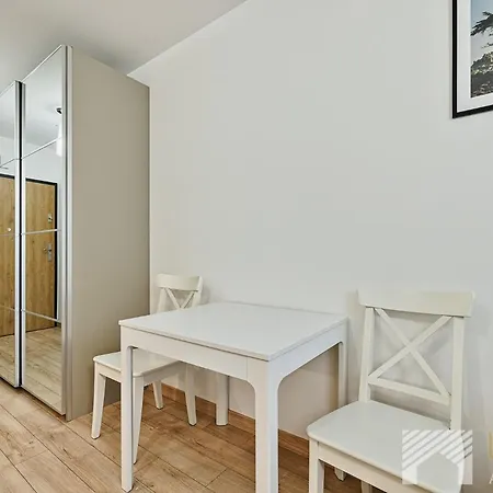 Apartament Slovianka Comfort by LookAp - parking, sauna, basen i jacuzzi czynne sezonowo !! Łódź
