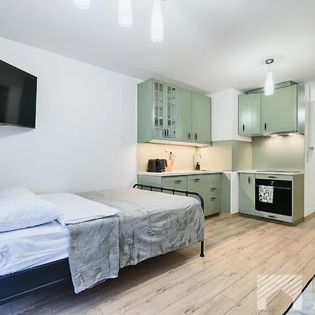Apartment Slovianka Comfort By Lookap - Sauna, Darmowy Parking W Garazu Lodz (Lodz)