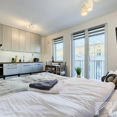 Slovianka Comfort By Lookap - Sauna, Darmowy Parking W Garazu * Lodz (Lodz)